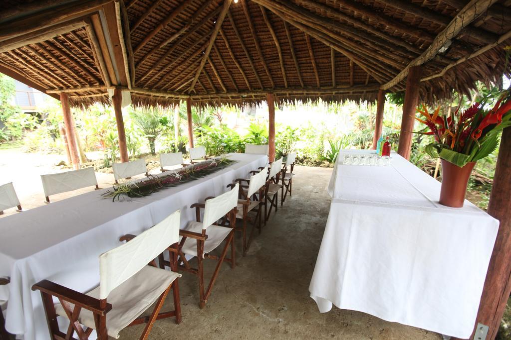 Coconut Palms Resort Vanuatu Port Vila Kültér fotó