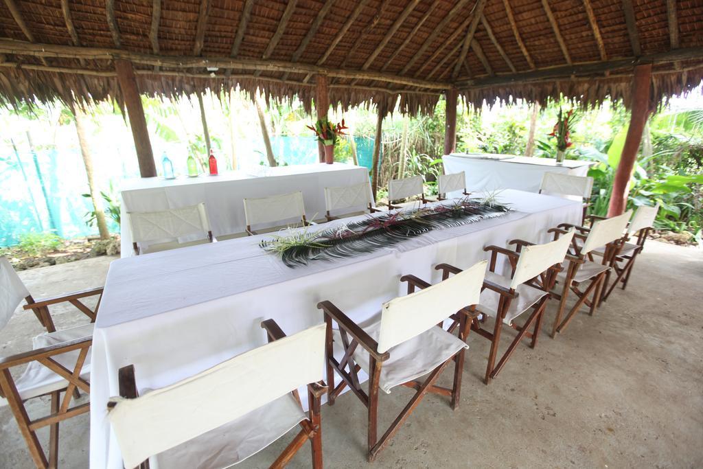 Coconut Palms Resort Vanuatu Port Vila Kültér fotó