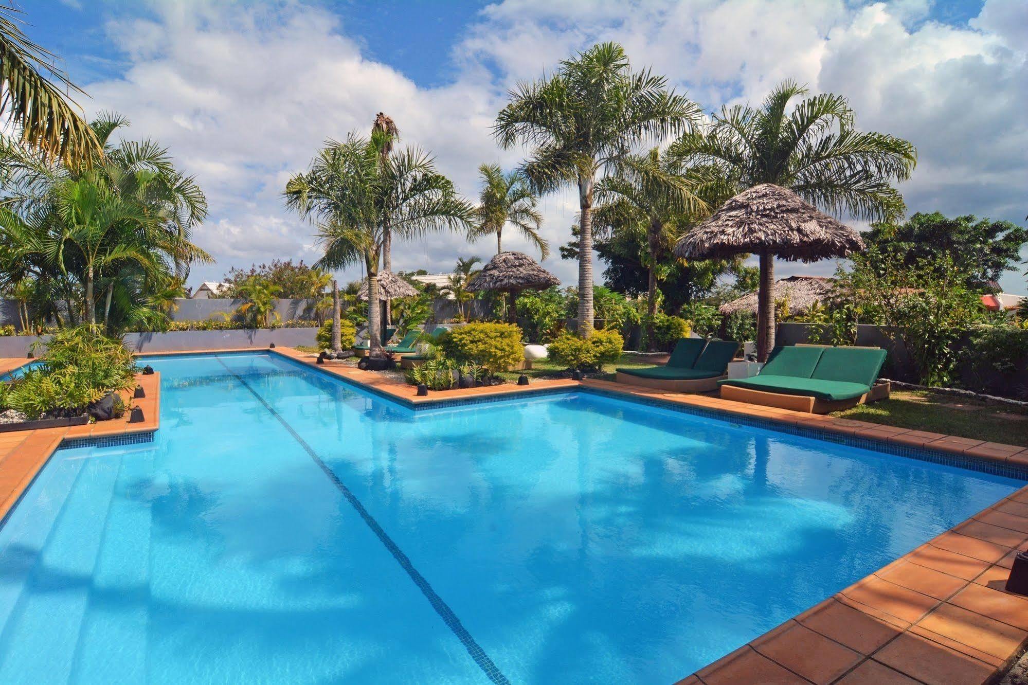 Coconut Palms Resort Vanuatu Port Vila Kültér fotó